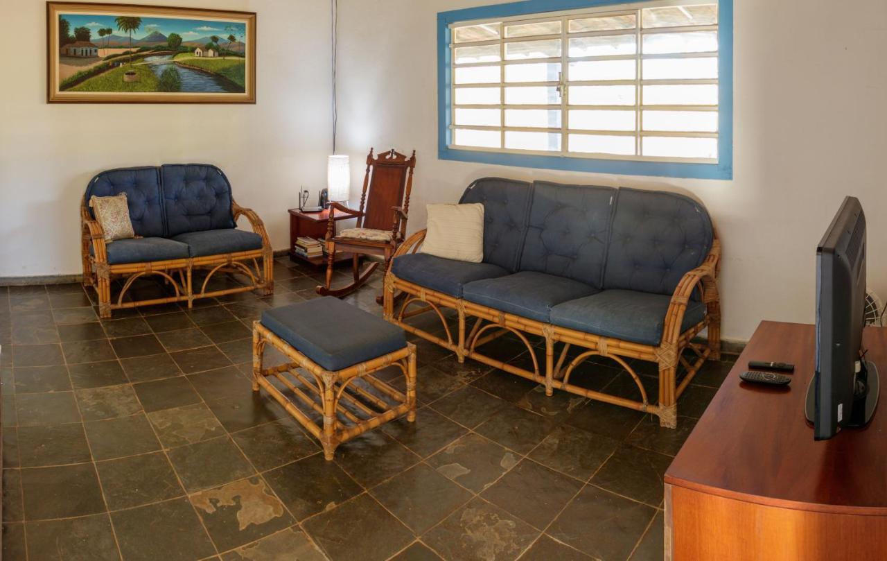 Fazenda Com Piscina E Churrasqueira Br-135 Proximo Curvelo Corinto E Morro Da Garca 외부 사진