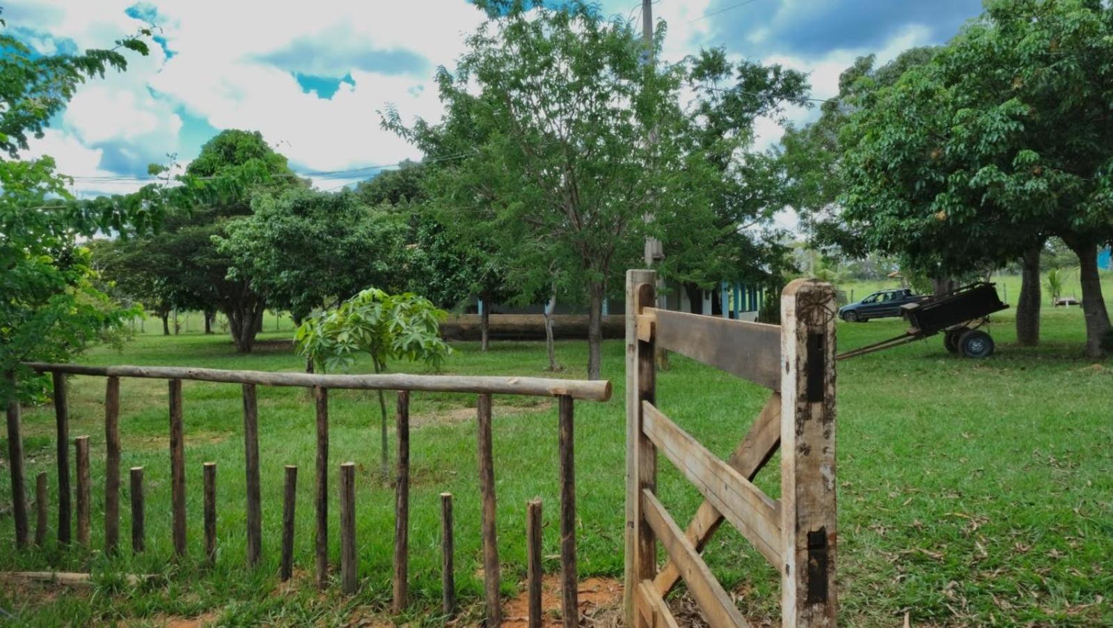 Fazenda Com Piscina E Churrasqueira Br-135 Proximo Curvelo Corinto E Morro Da Garca 외부 사진